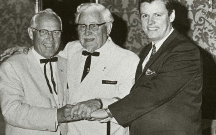 La storia di successo di KFC: dall'inizio del viaggio ai giorni nostri