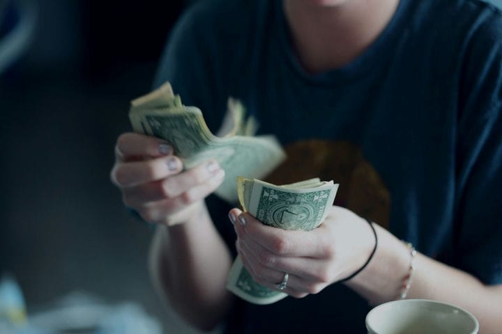 Comment gagner de l'argent en une journée : TOP-3 des options efficaces